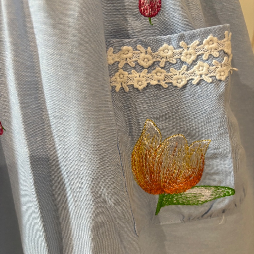 NWT! Lindy Bop Corinna Dress with Embroidered Flowers XS - Picture 10 of 12